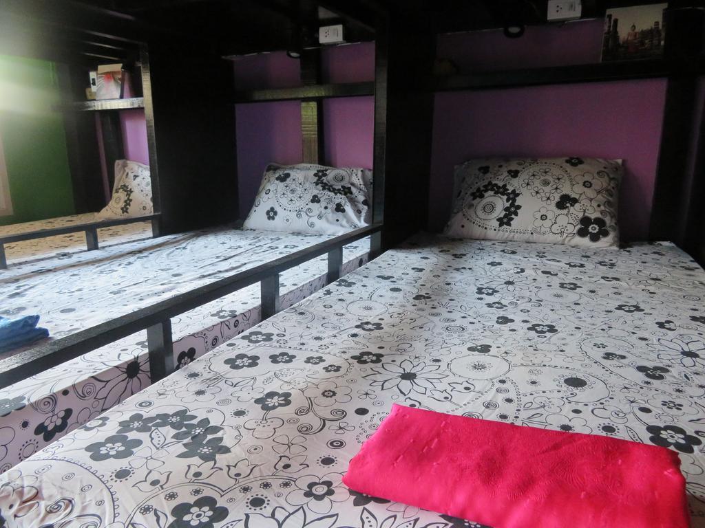 Same Same Guesthouse, Bar & Restaurant (Adults Only) Haad Rin Luaran gambar
