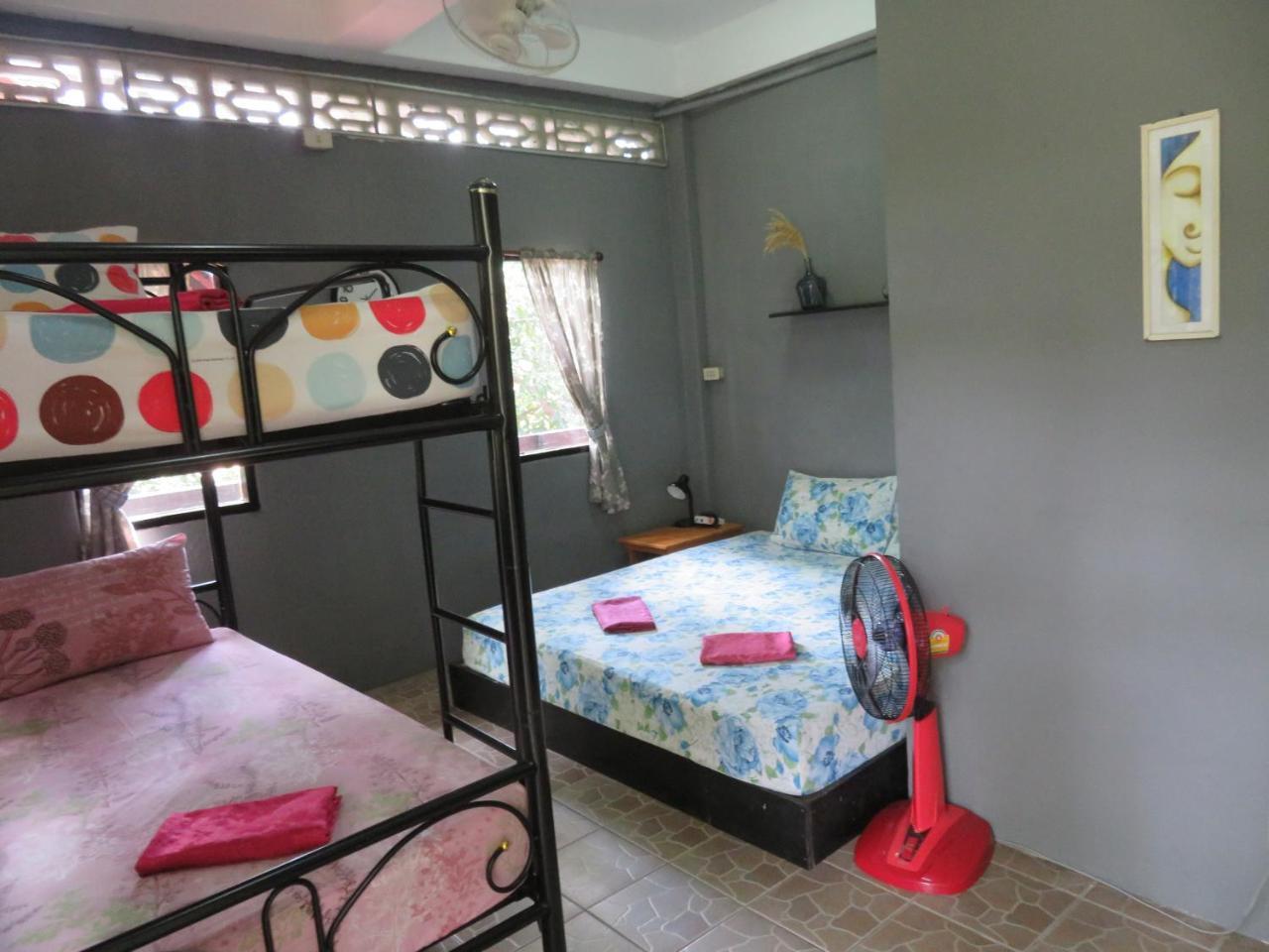 Same Same Guesthouse, Bar & Restaurant (Adults Only) Haad Rin Luaran gambar