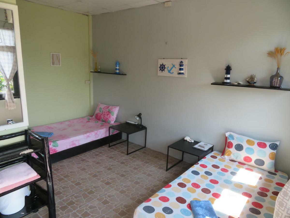Same Same Guesthouse, Bar & Restaurant (Adults Only) Haad Rin Luaran gambar