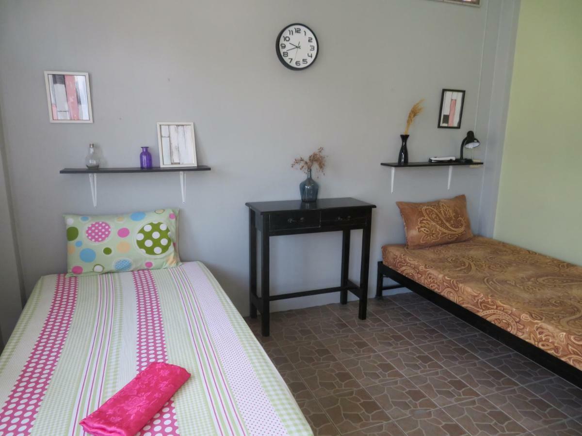 Same Same Guesthouse, Bar & Restaurant (Adults Only) Haad Rin Luaran gambar