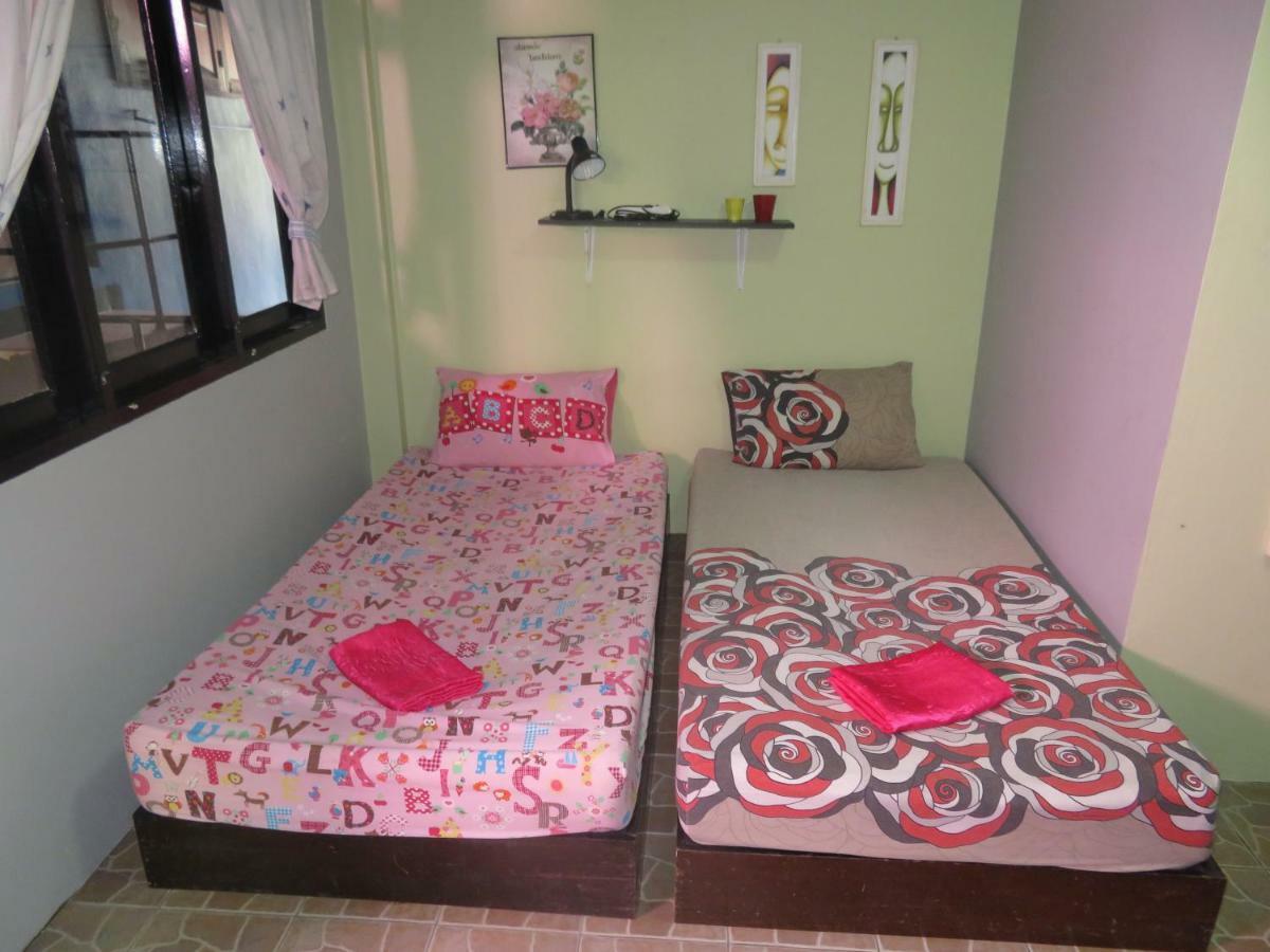 Same Same Guesthouse, Bar & Restaurant (Adults Only) Haad Rin Luaran gambar