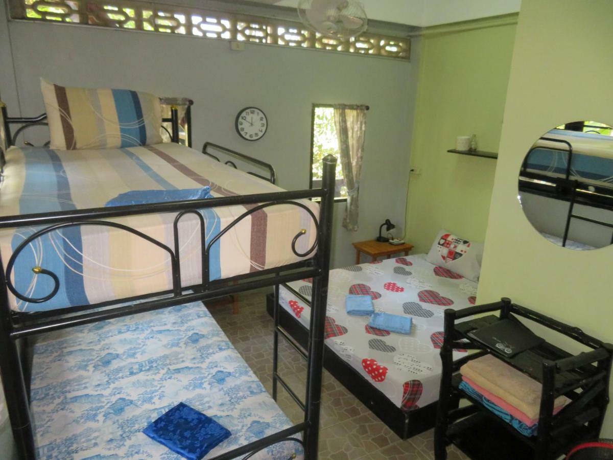 Same Same Guesthouse, Bar & Restaurant (Adults Only) Haad Rin Luaran gambar