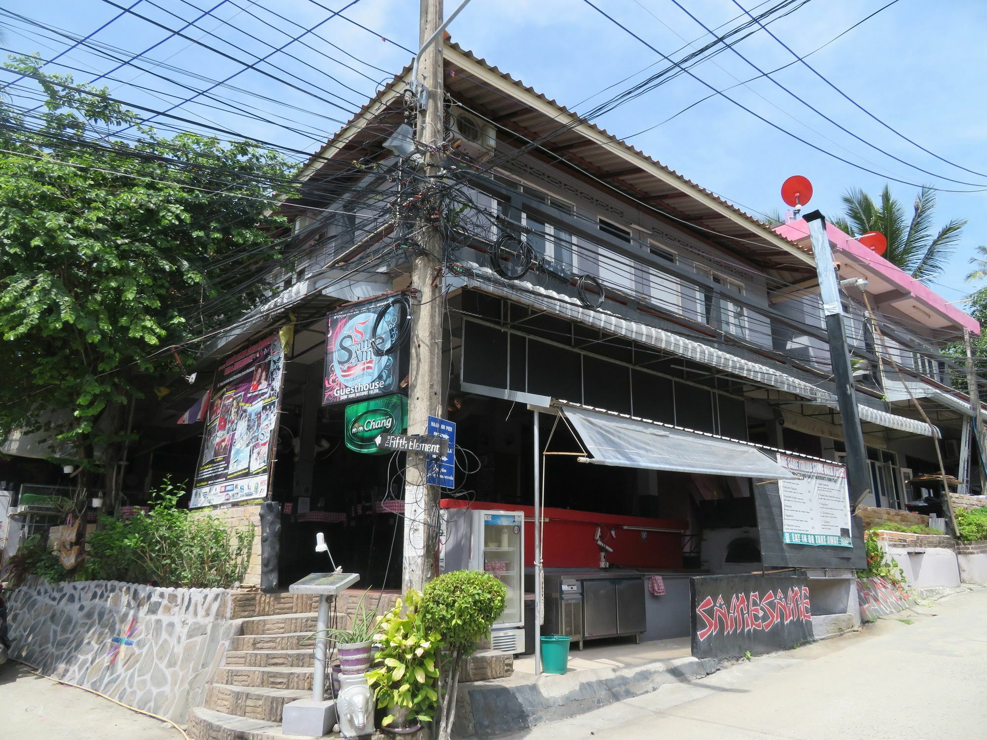 Same Same Guesthouse, Bar & Restaurant (Adults Only) Haad Rin Luaran gambar